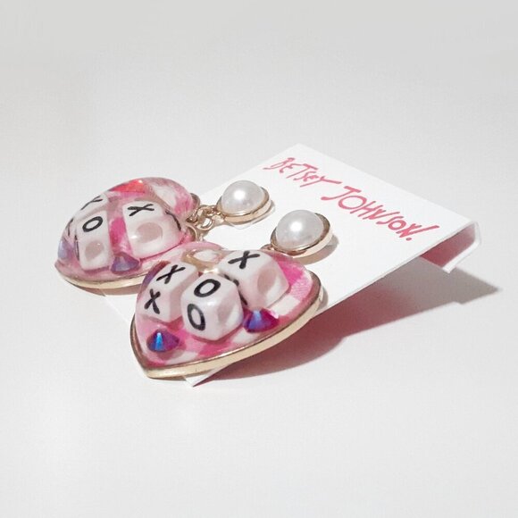 NWT Betsey Johnson XOXO heart & lip love drop earrings - Picture 5 of 10